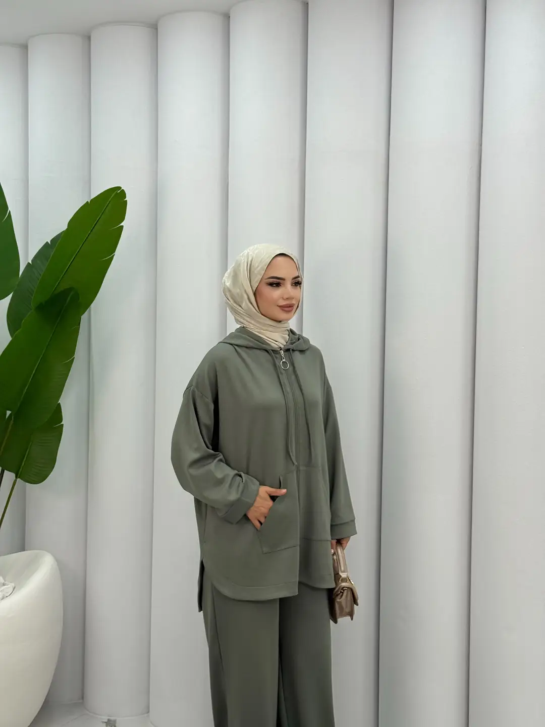 Kapüşonlu İkili Takım - 3