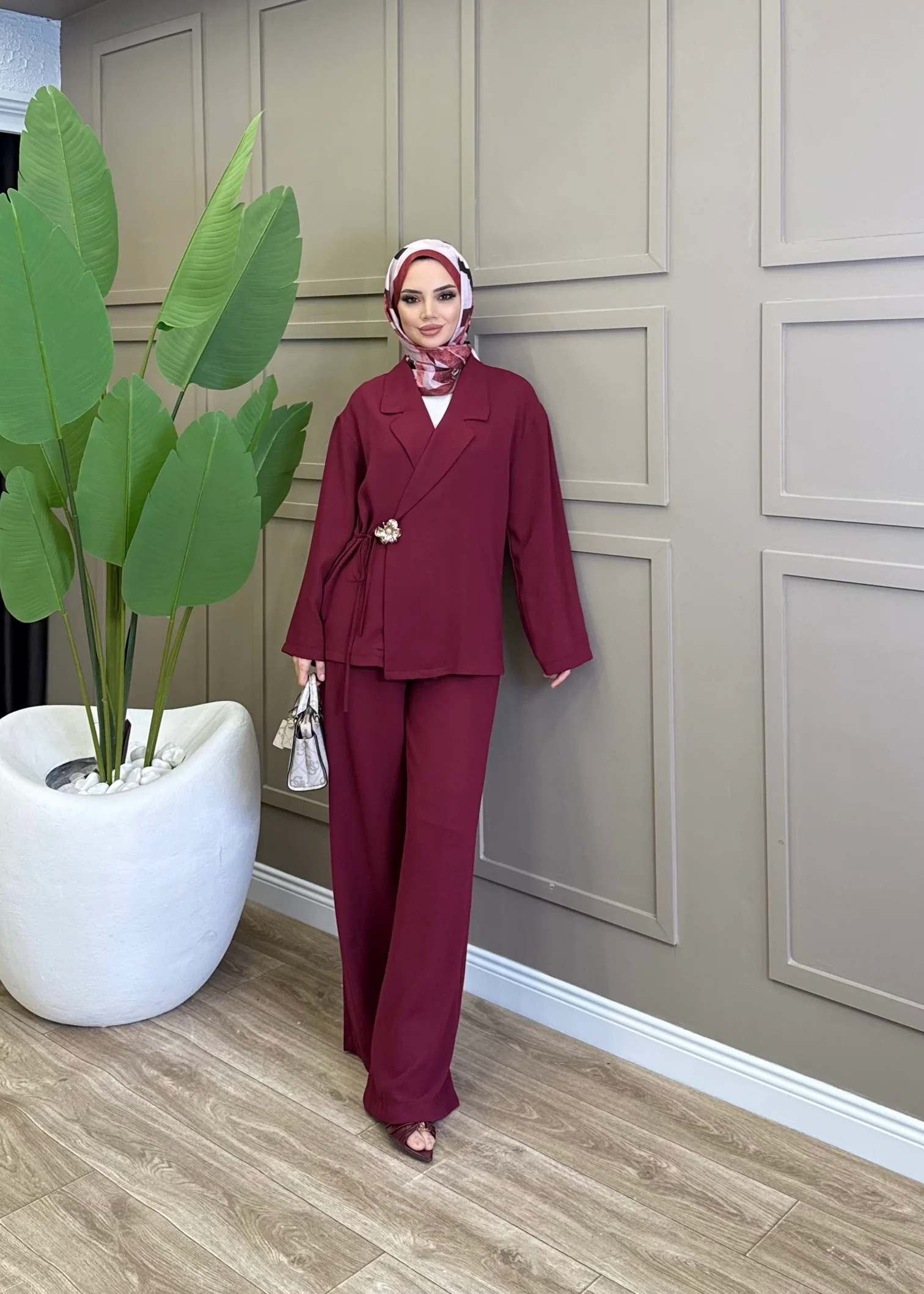 Krep Düğme Detaylı Takım - 2