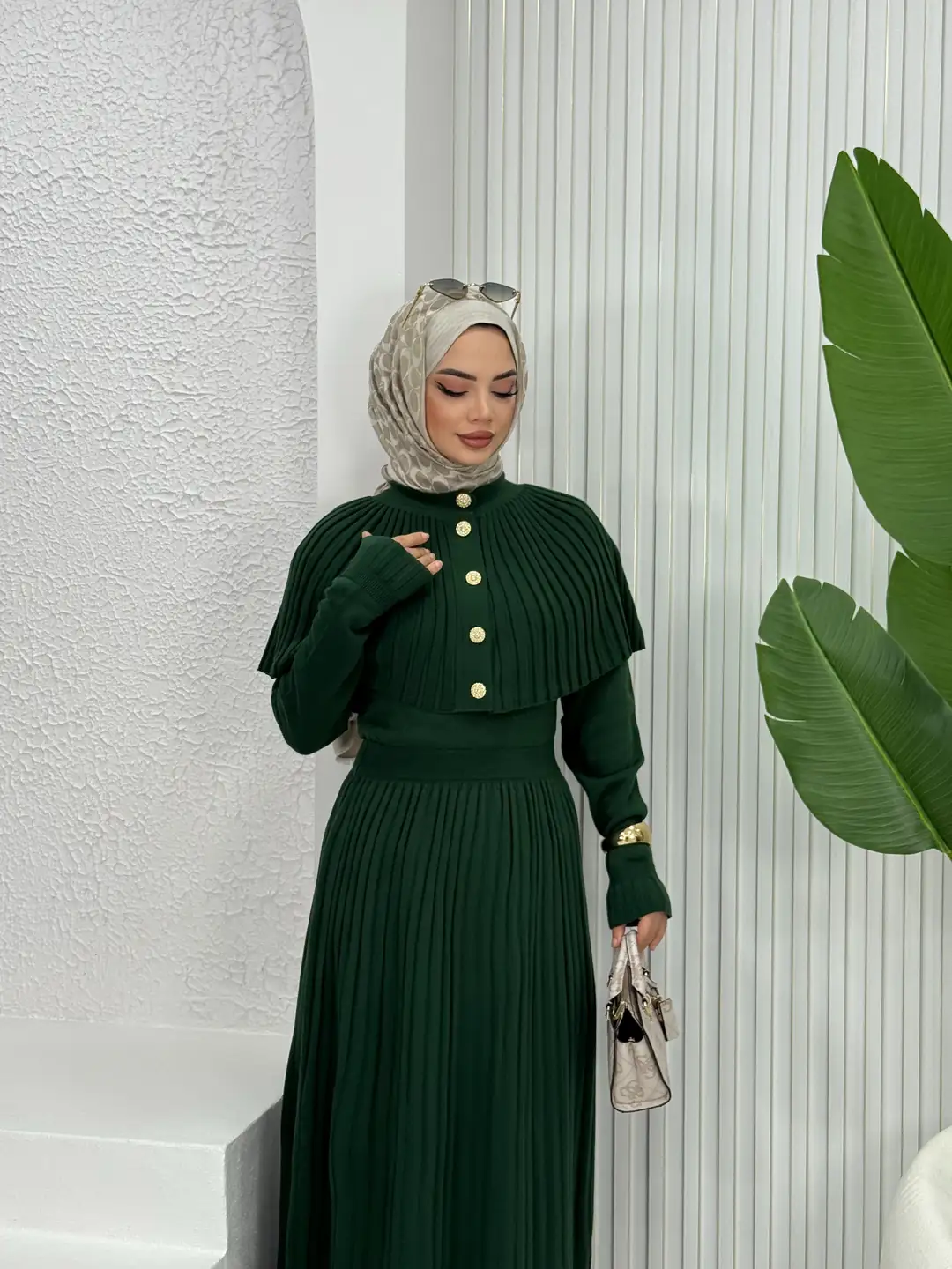 Pelerinli Triko Elbise - 3