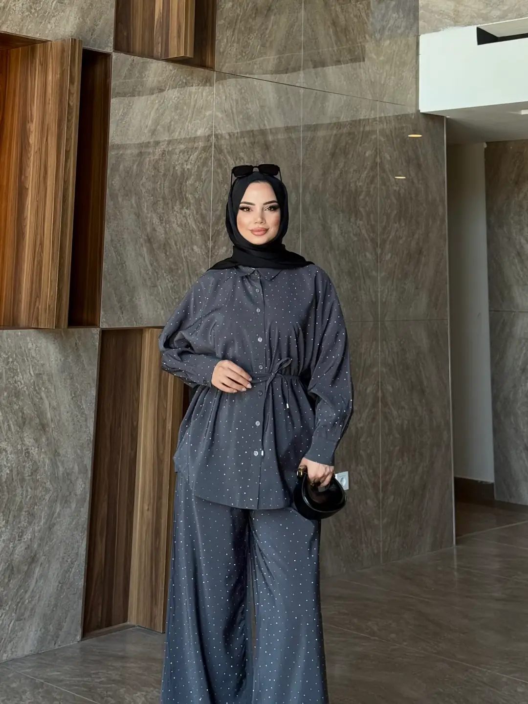 Taşlı Gömlekli Krep Yaka Takım - 3